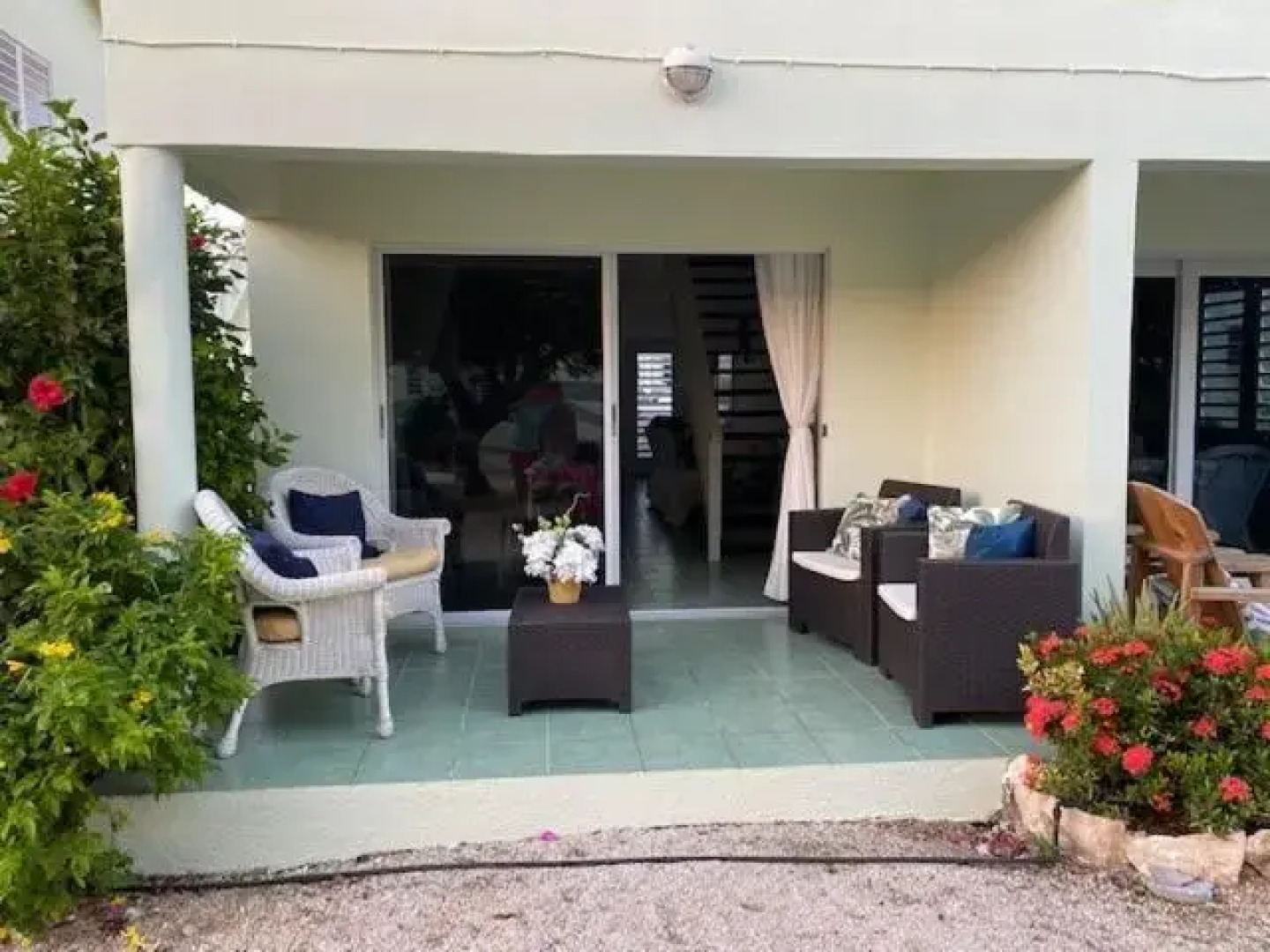 Blue Lagoon Apartment