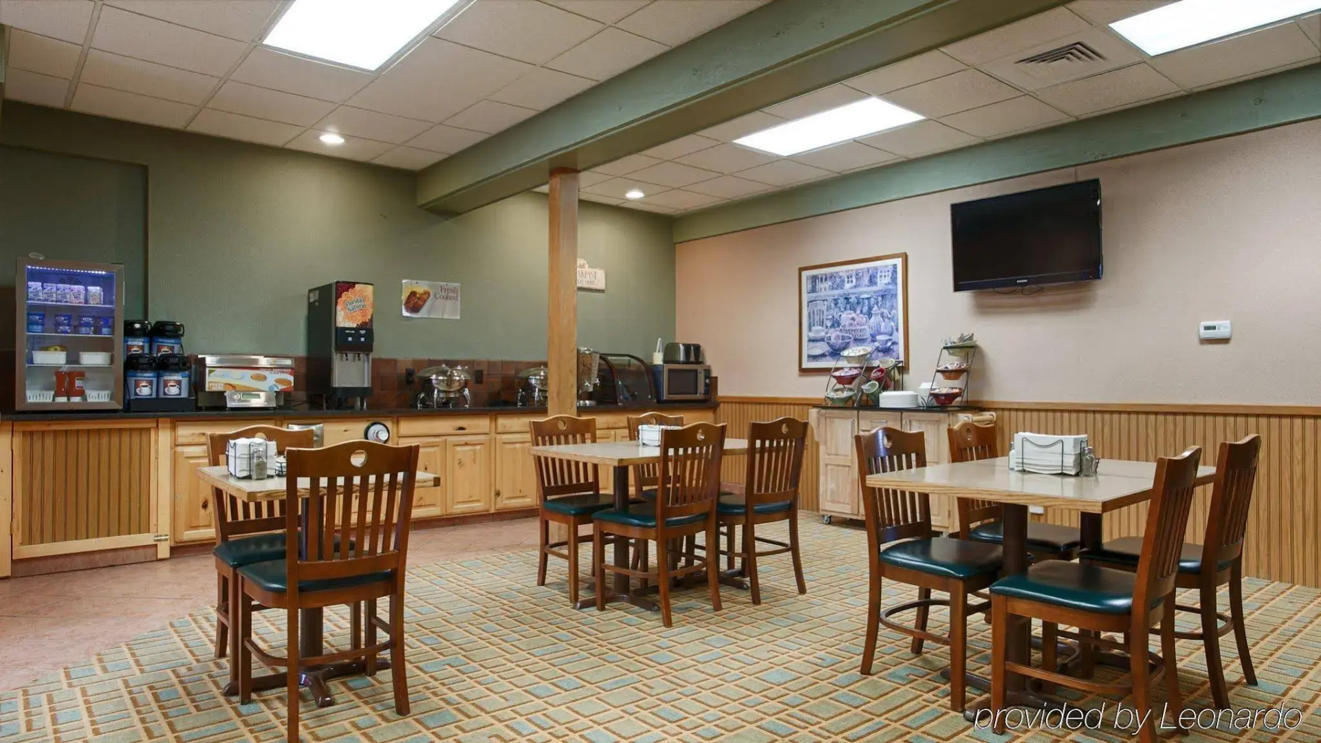 Rodeway Inn McPherson East