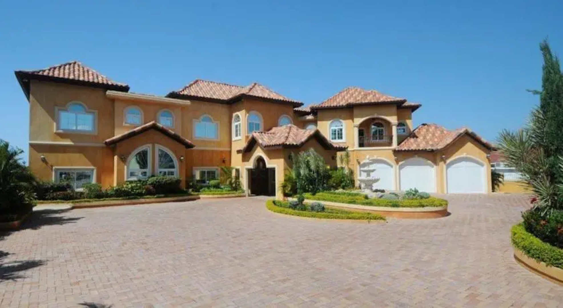 Genesis Sheer Elegance Villa