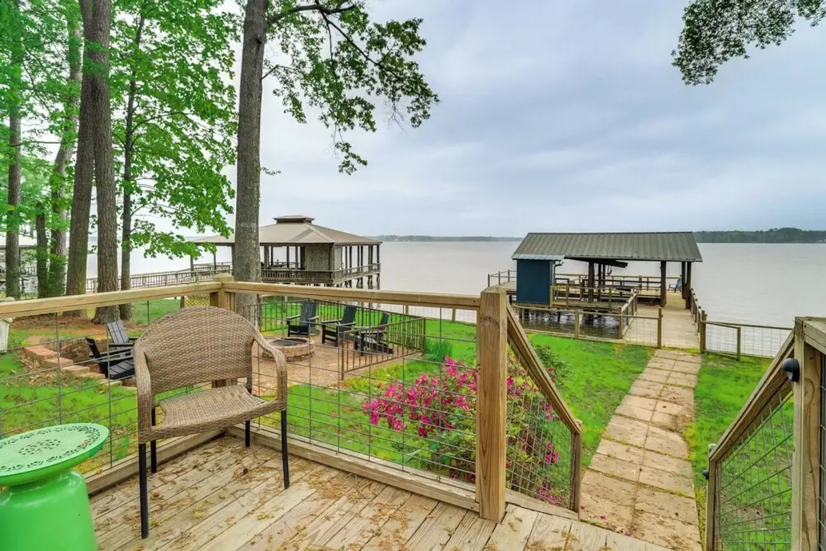 Waterfront House on Toledo Bend w/ Private Dock!