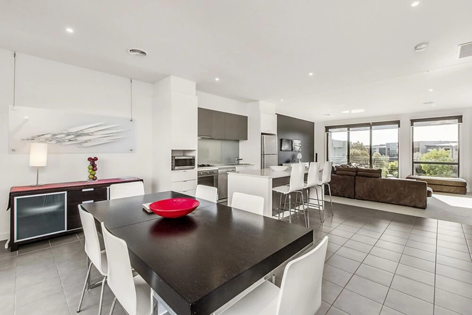 3 Bedroom Condo Near Pool