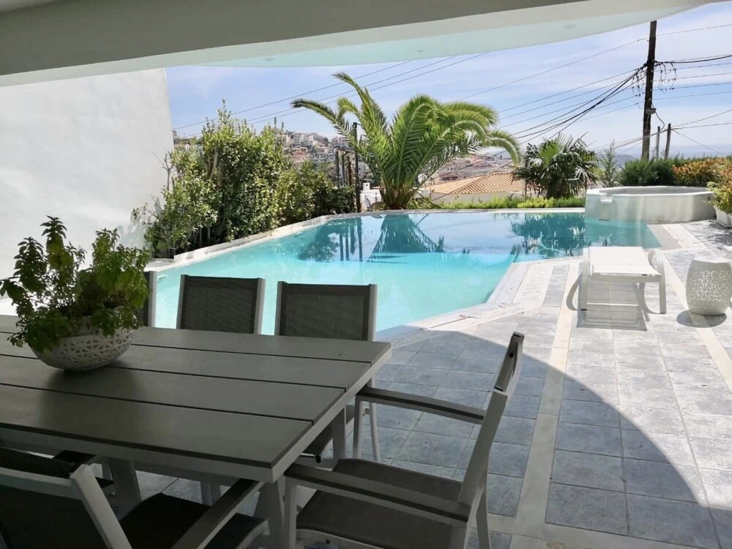 Elaia Luxury Residences