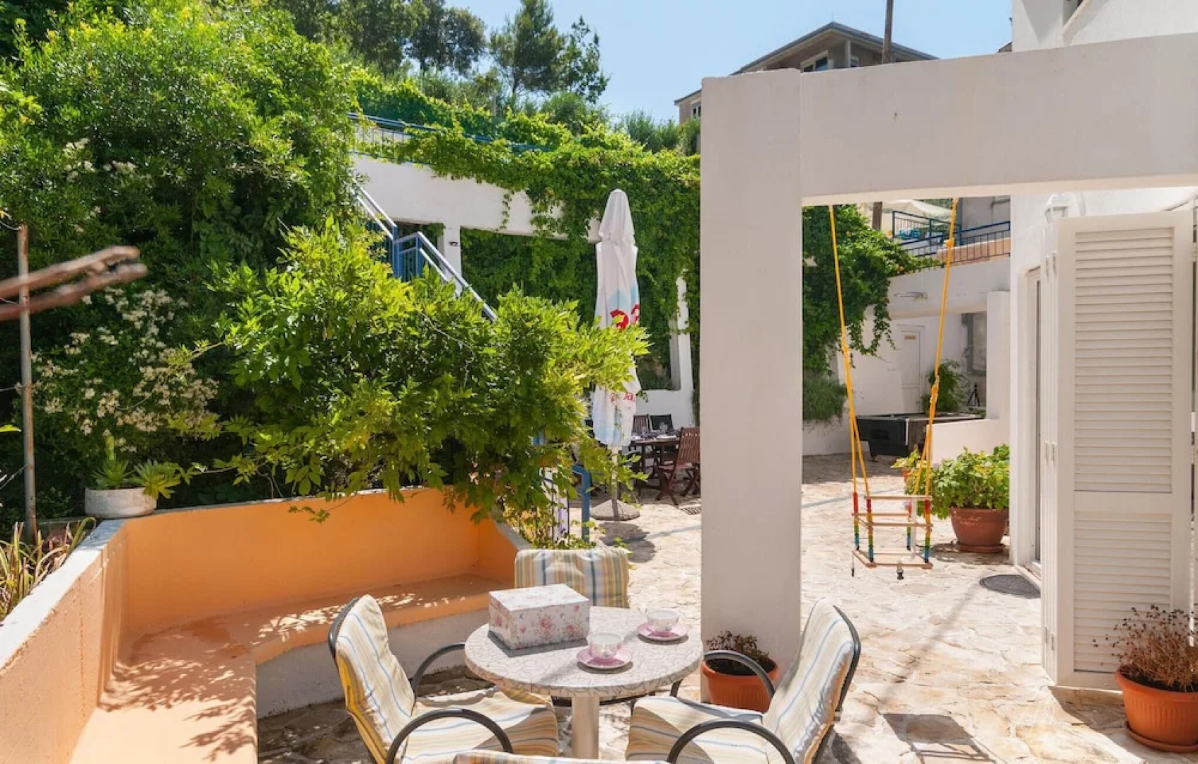 Awesome Home in Lokva Rogoznica with Hot Tub, WiFi, 7 Bedrooms