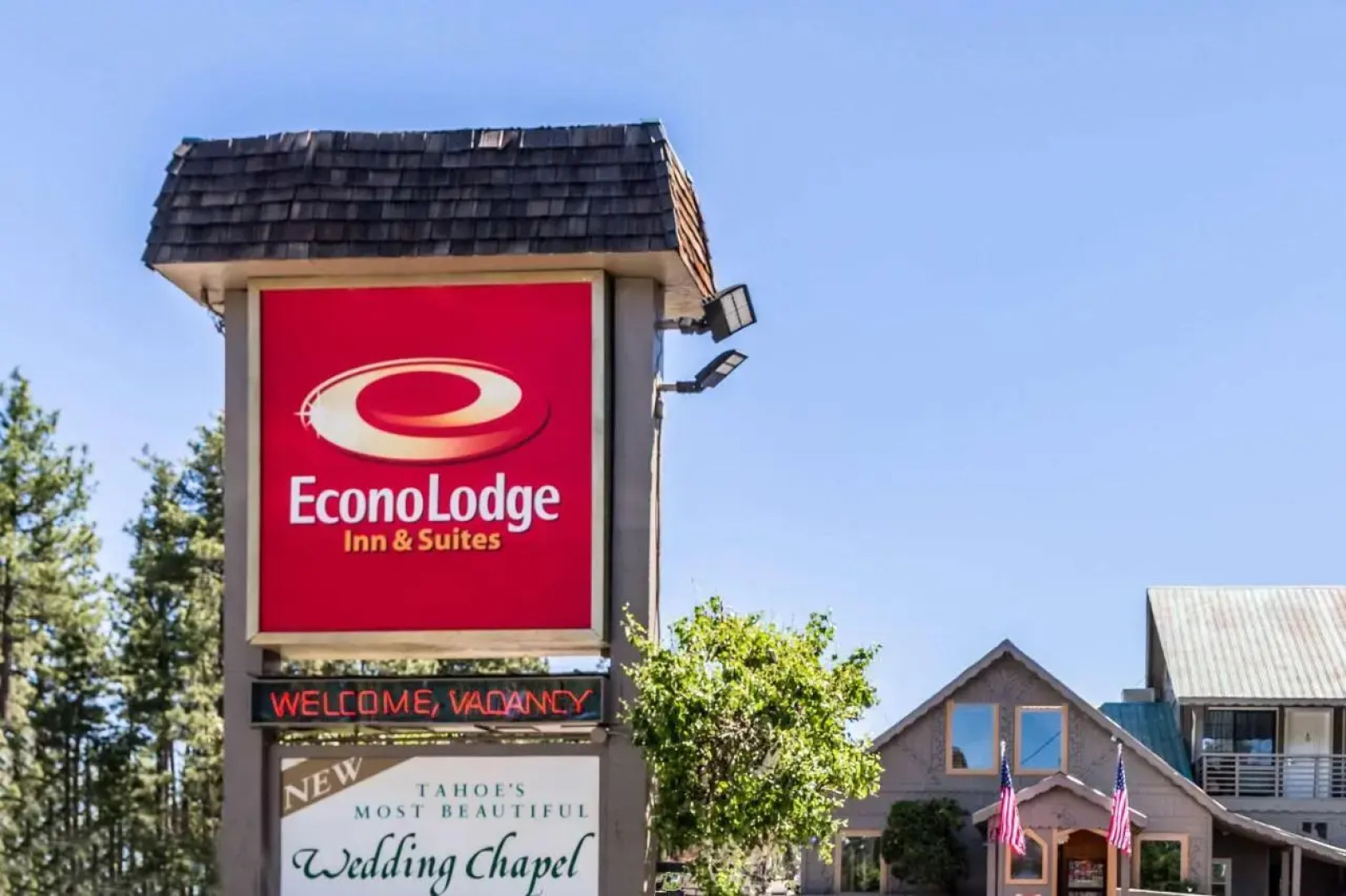 Econo Lodge Inn & Suites South Lake Tahoe