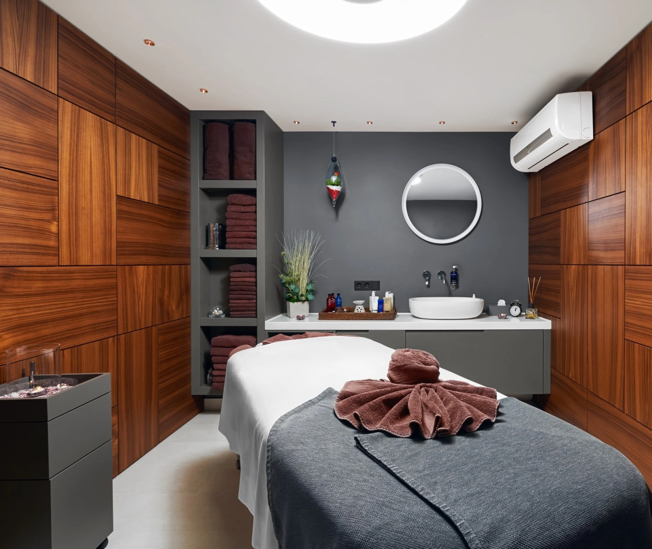 Отель Crystal House Suite Hotel & Spa