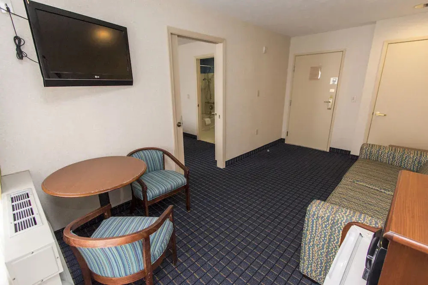 Cedar Point's Sandcastle Suites