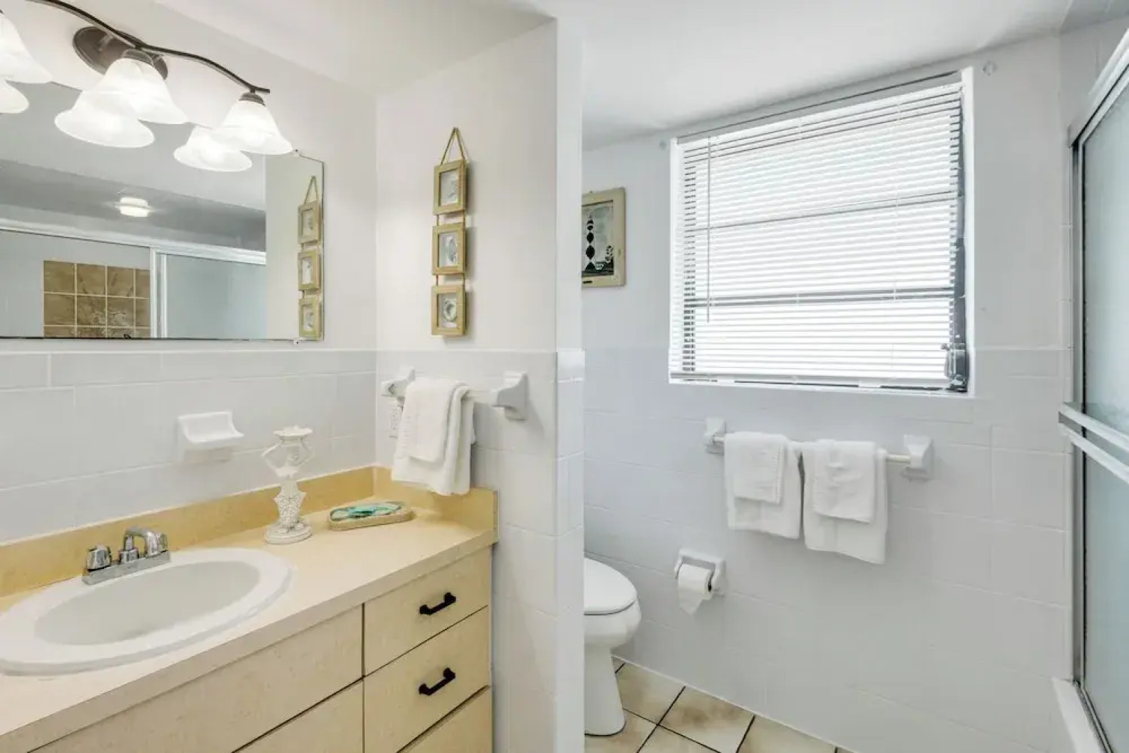 Walk to Beach: Florida Keys Gem w/ Ocean Views