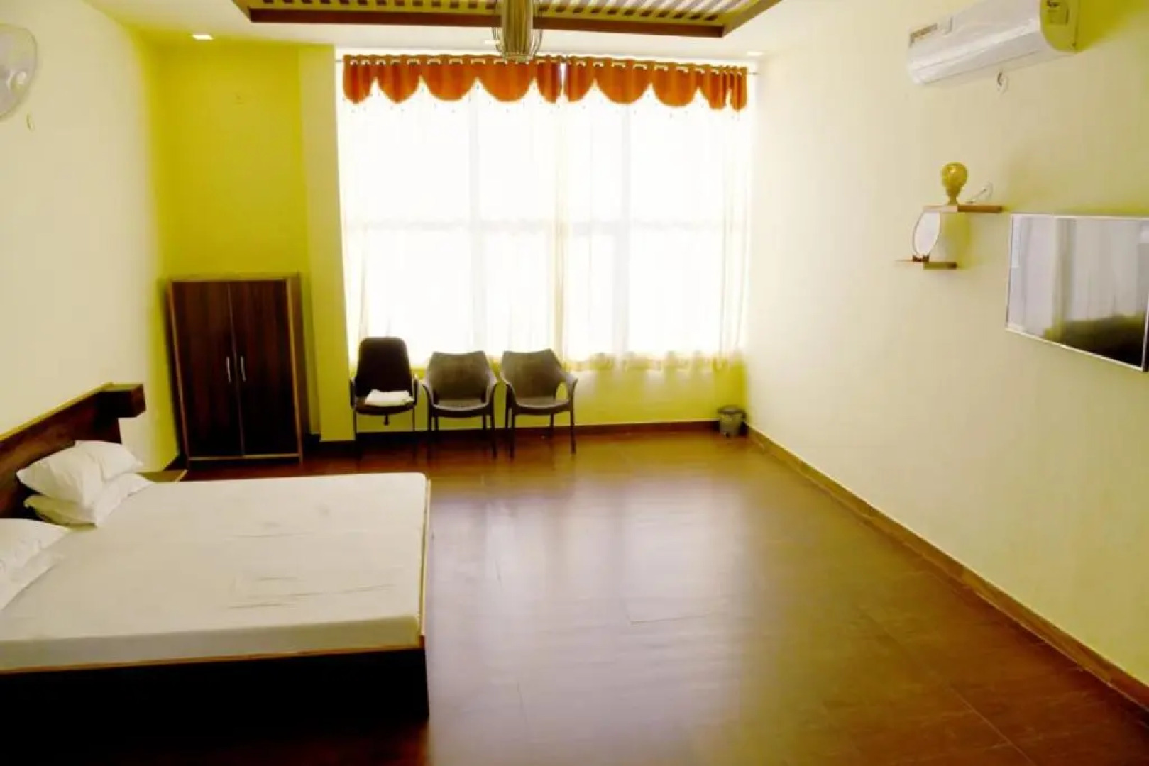 Hotel Rani Bagh Resort