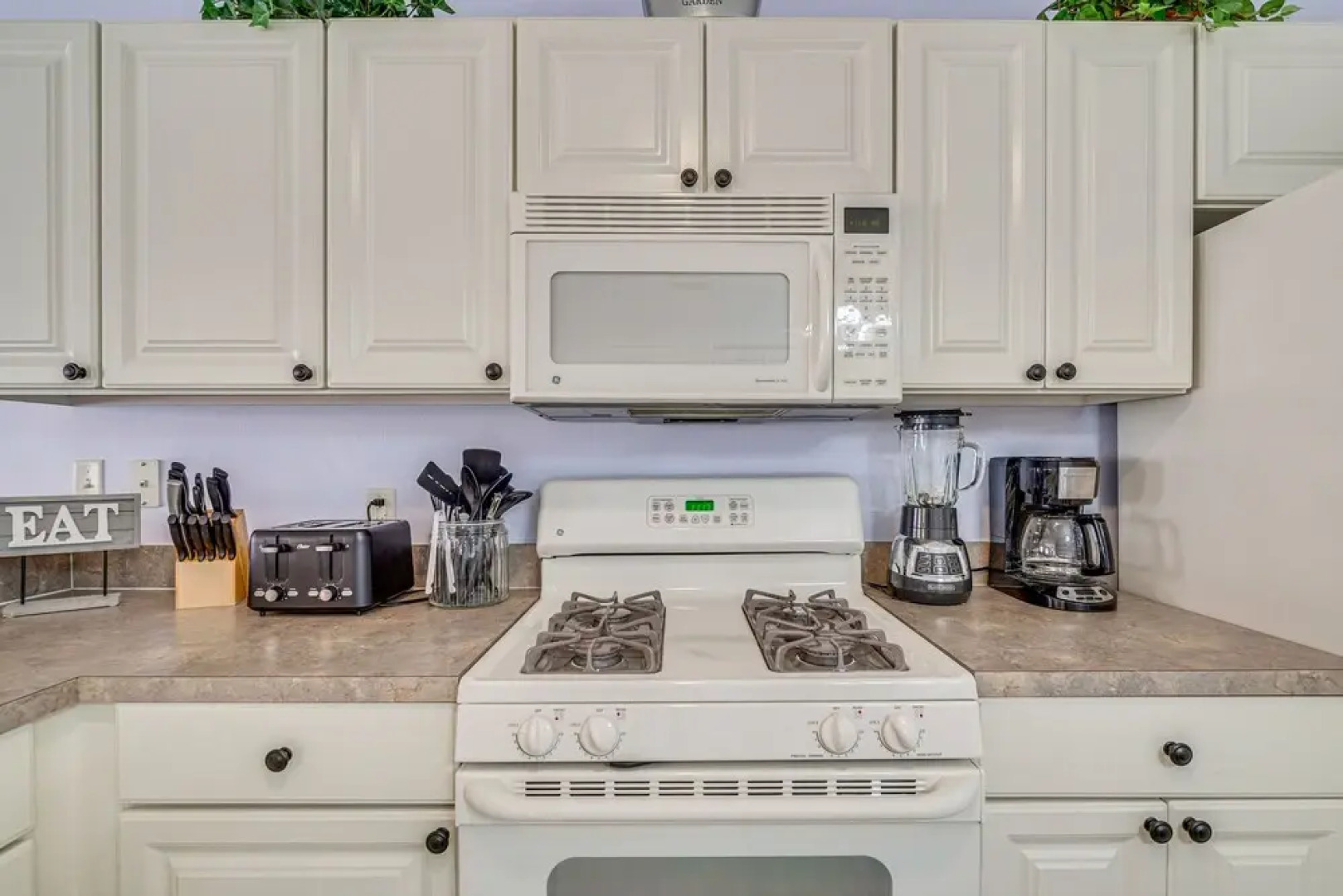 Home w/ Resort Amenities in The Villages