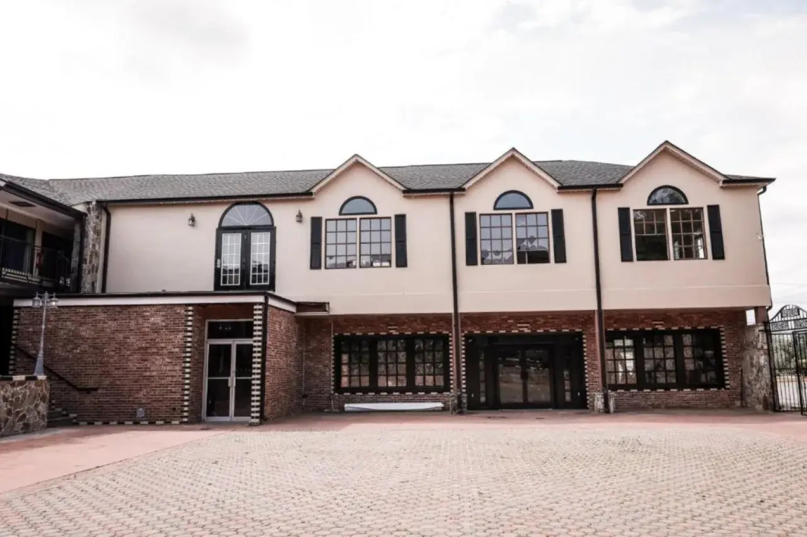 Riverside Inn & Suites by OYO Danville Ceaser Casino