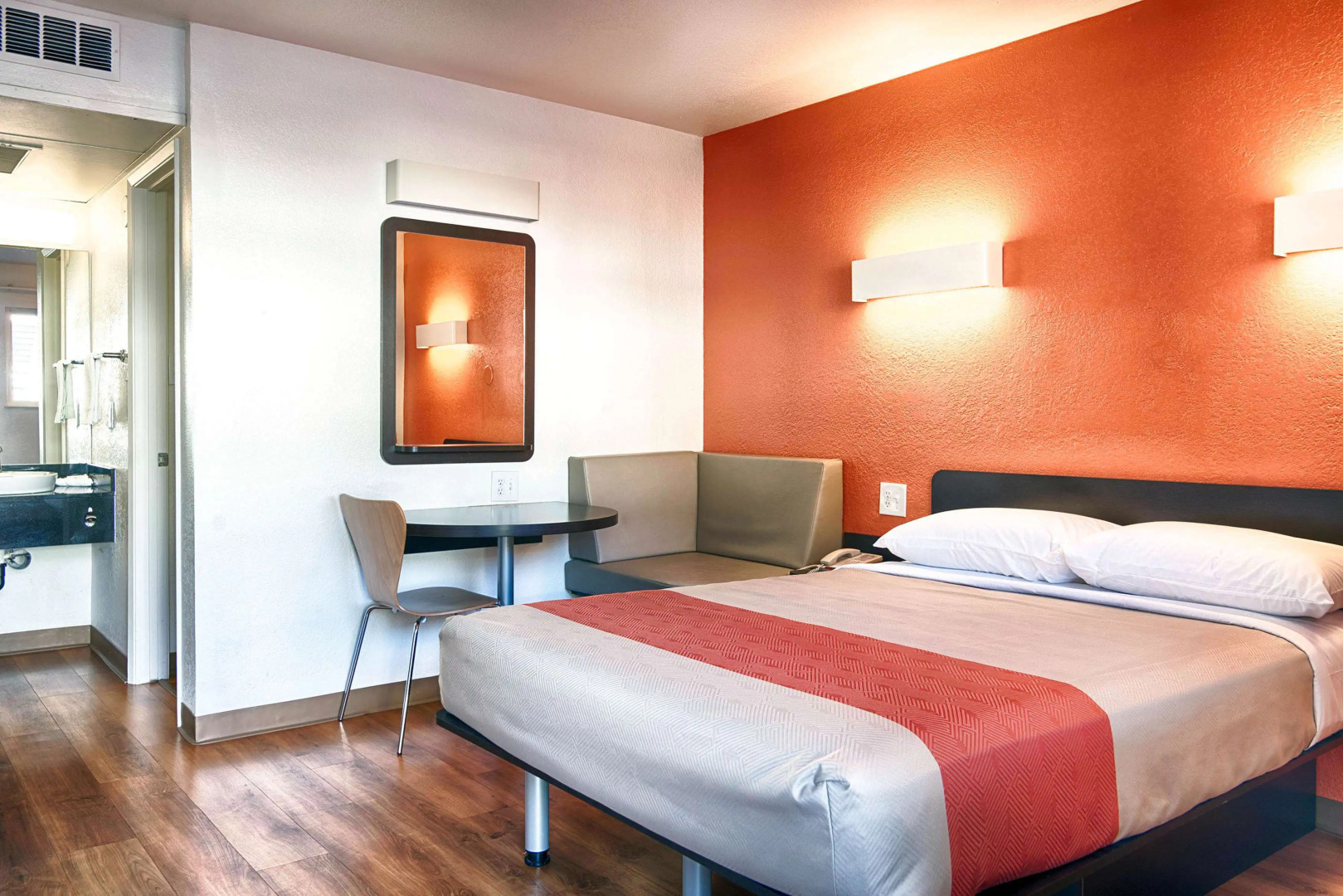 Motel 6 Mammoth Lakes, CA