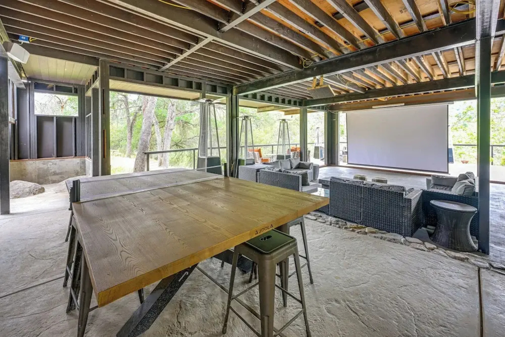 Updated Three Rivers Vacation Rental w/ Gas Grill