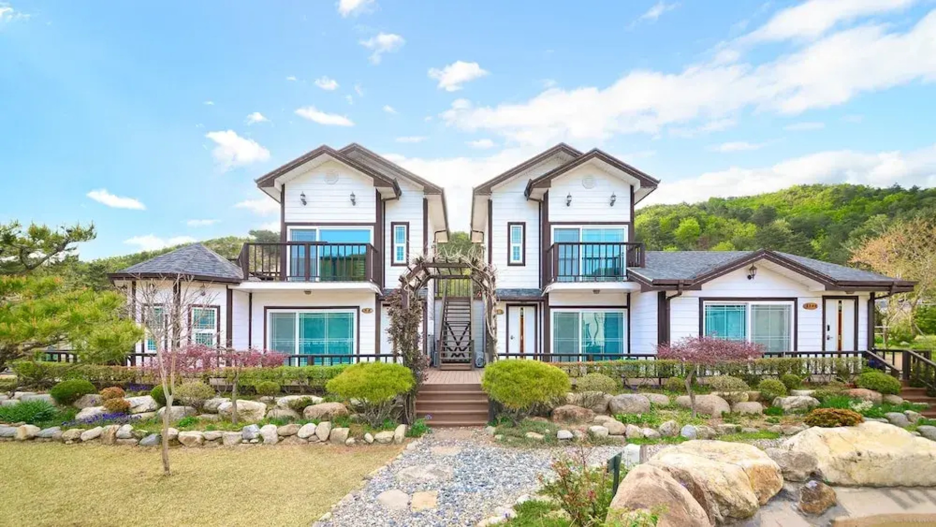 Samcheok Herb Pension