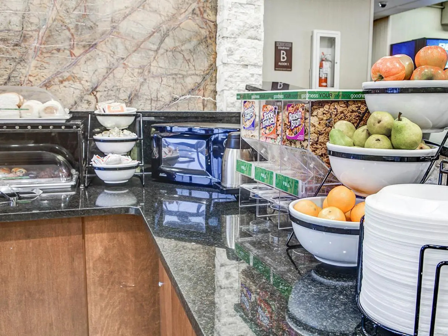 Comfort Inn Metro Airport