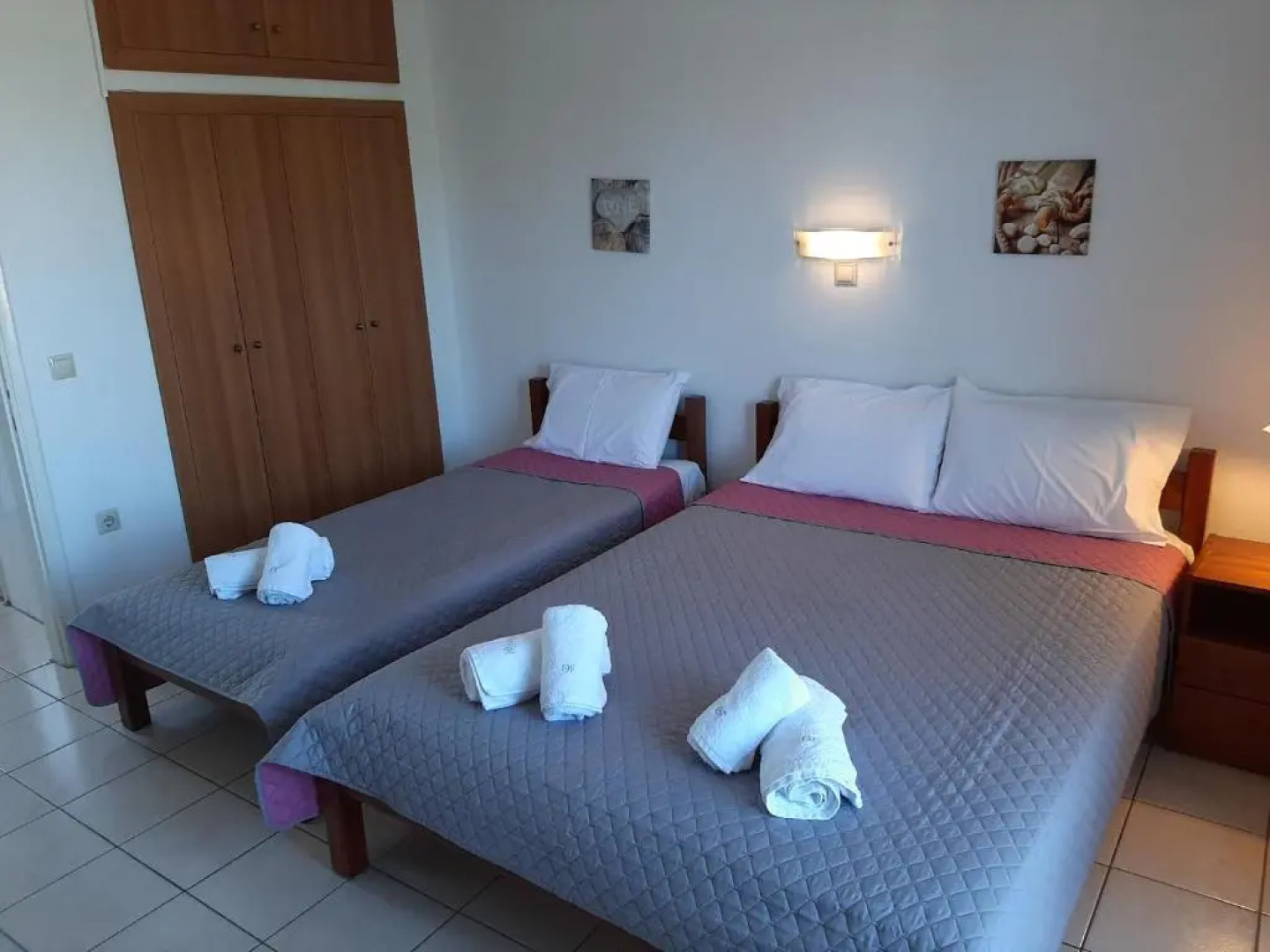 Theramvos Studios By Thomas