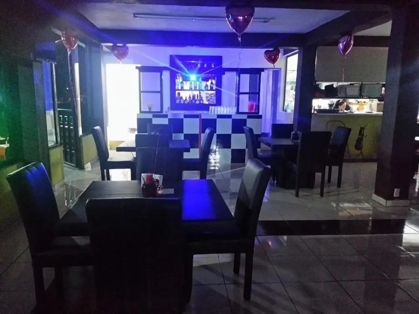 Hotel Fiesta Nueva Italia Inn