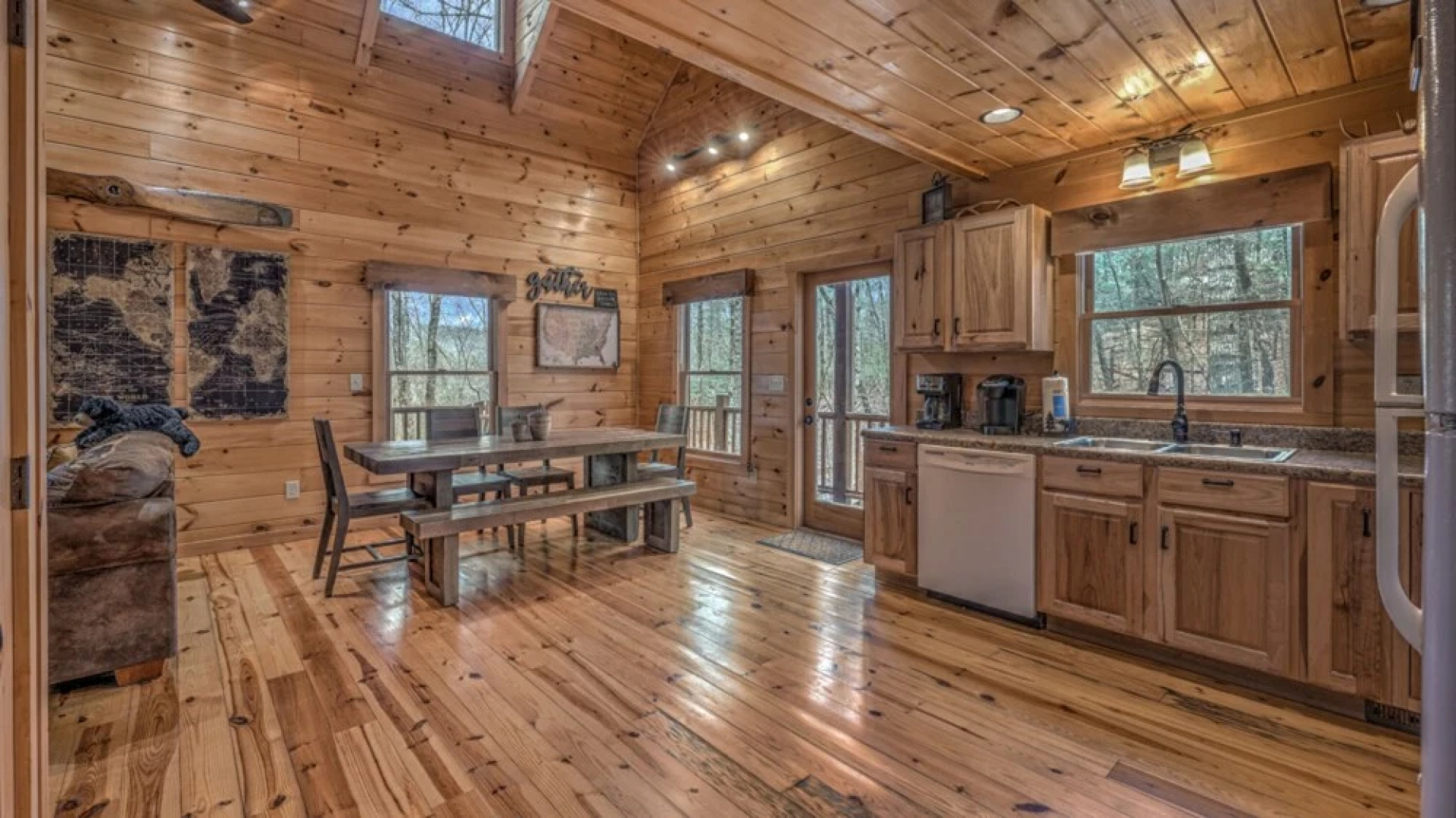 Cozy Cub Cabin by Escape to Blue Ridge