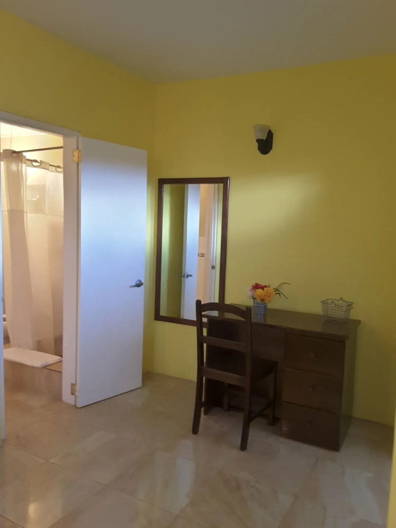 The Apartments at Jolly Castle