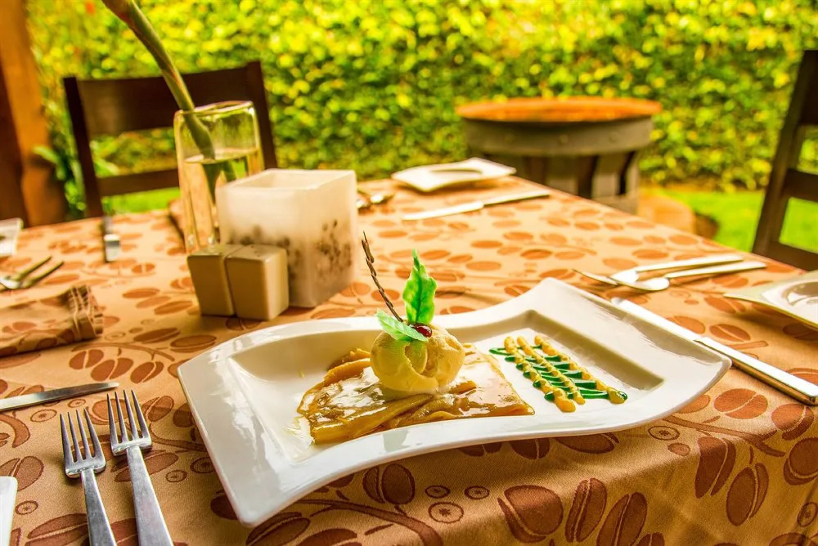 Filadelfia Coffee Resort & Tours