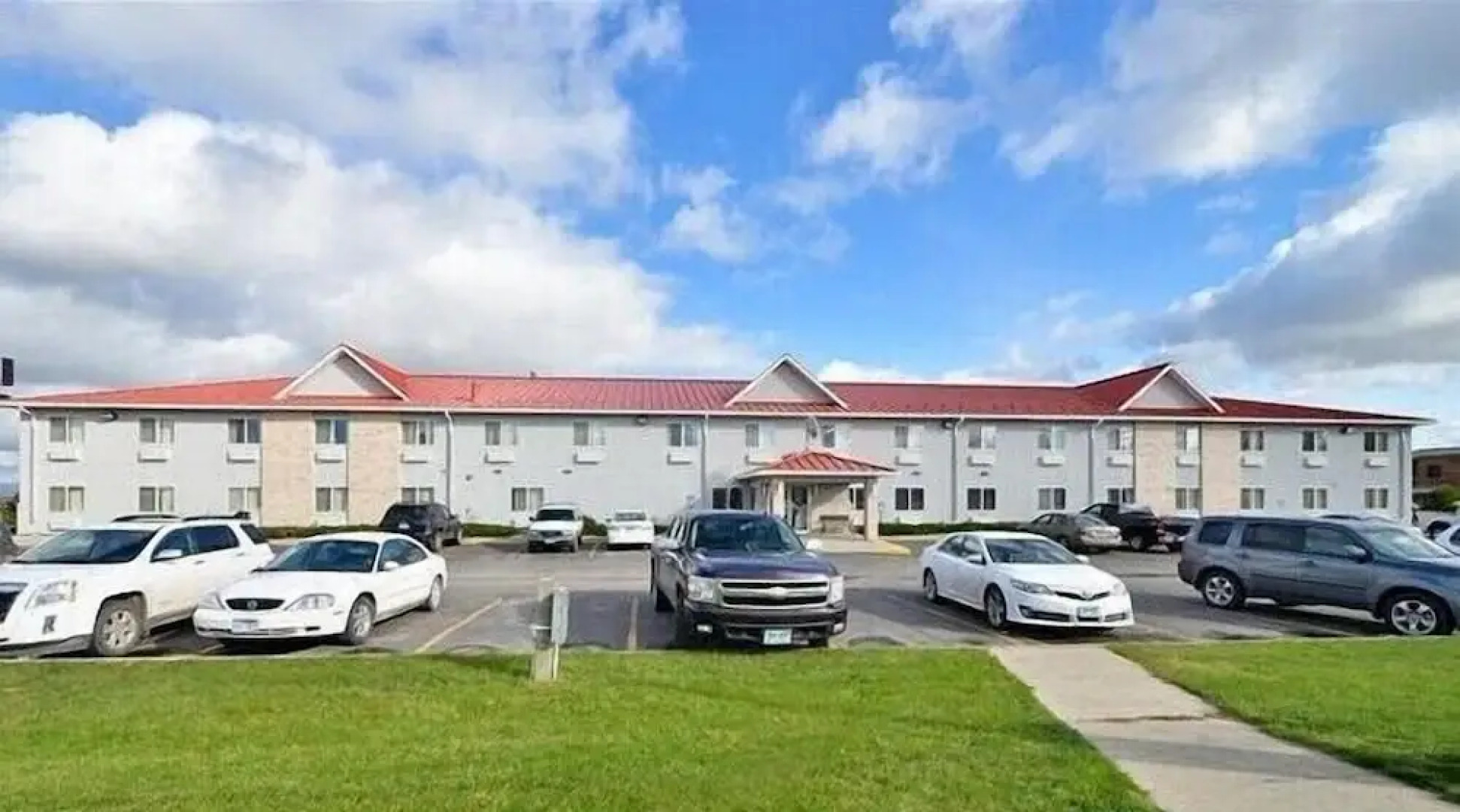 Howard Johnson West Fargo