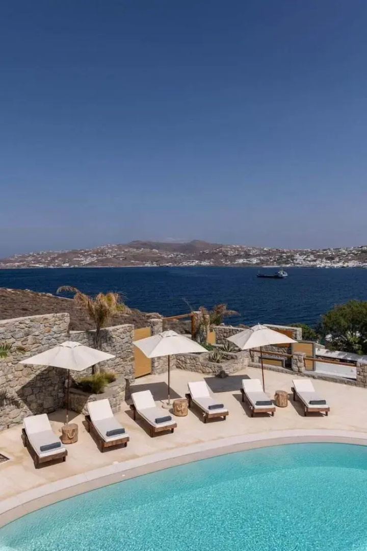 Villa Veneta at Ornos Sea View