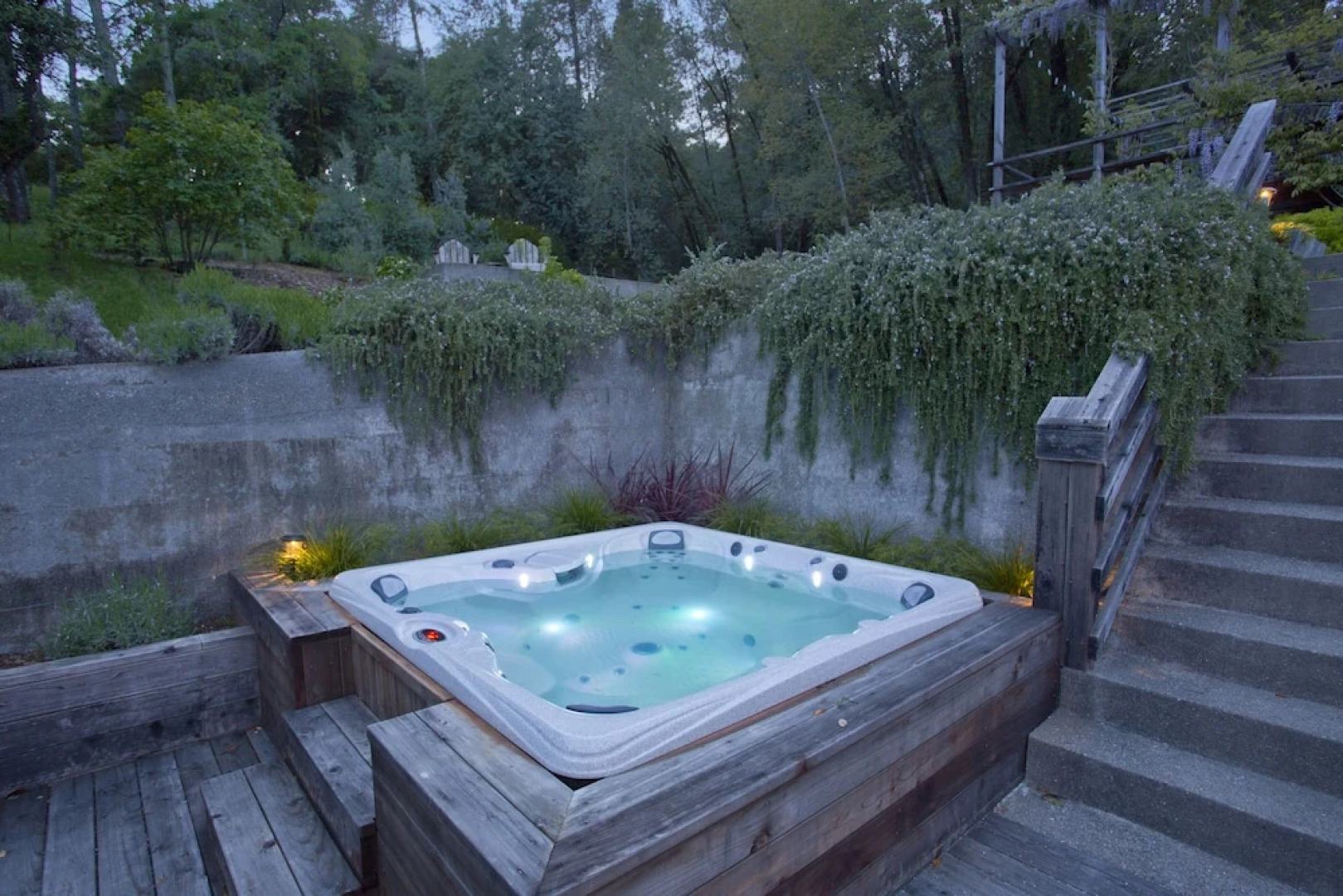 Art and Wine Estate 4 Bedrooms 3 Bathrooms Home