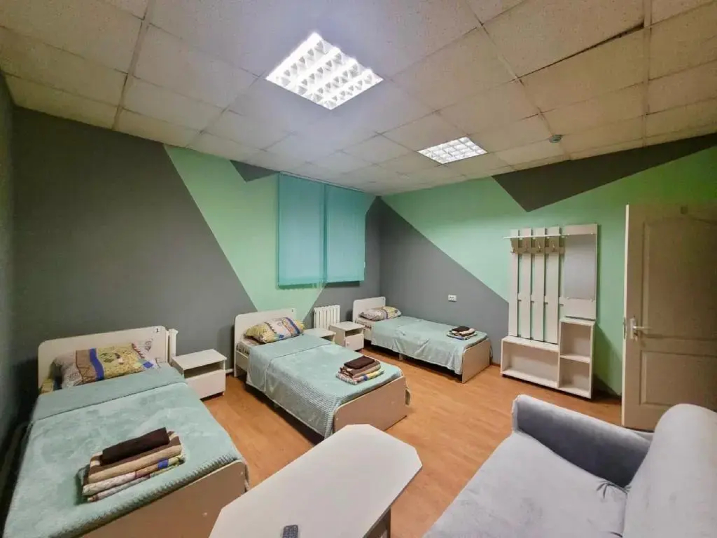Zhili-Byili Hostel