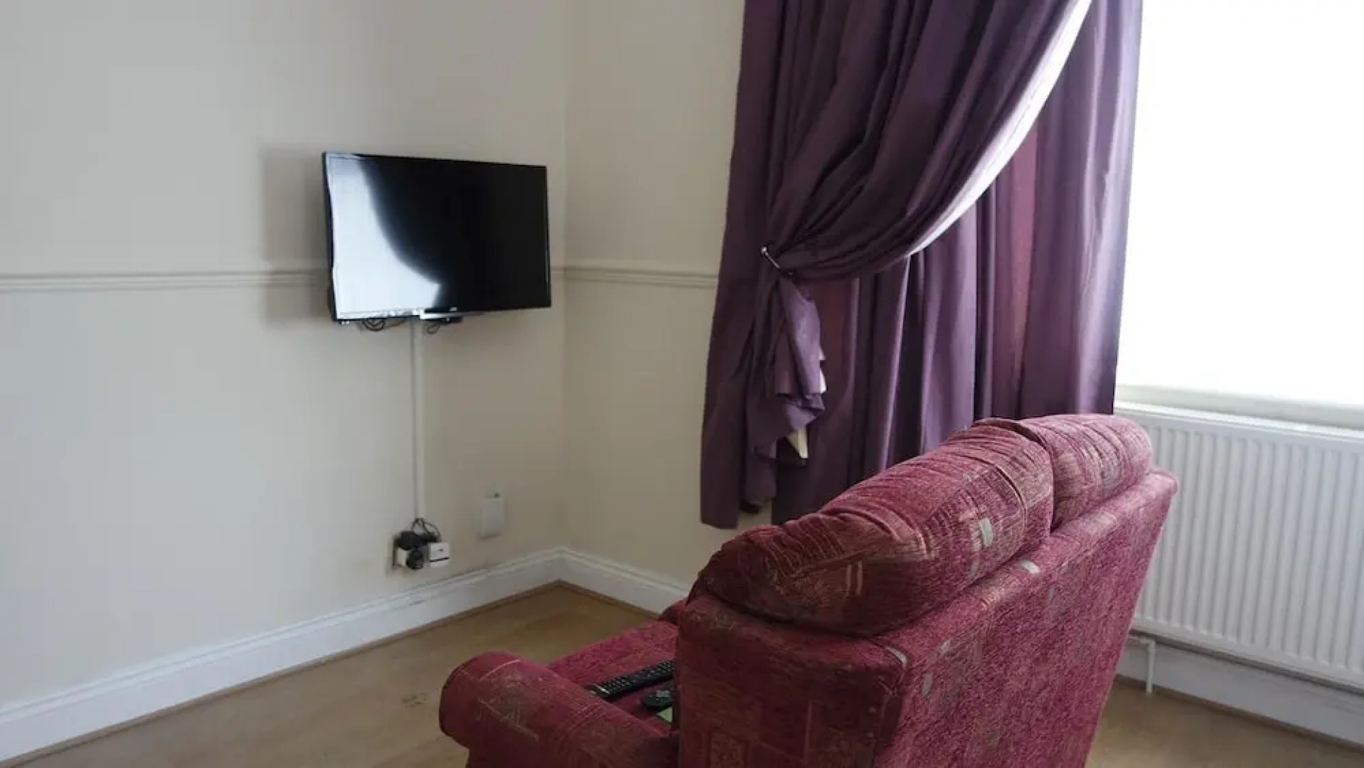 Jaylets Budget Earl Shilton