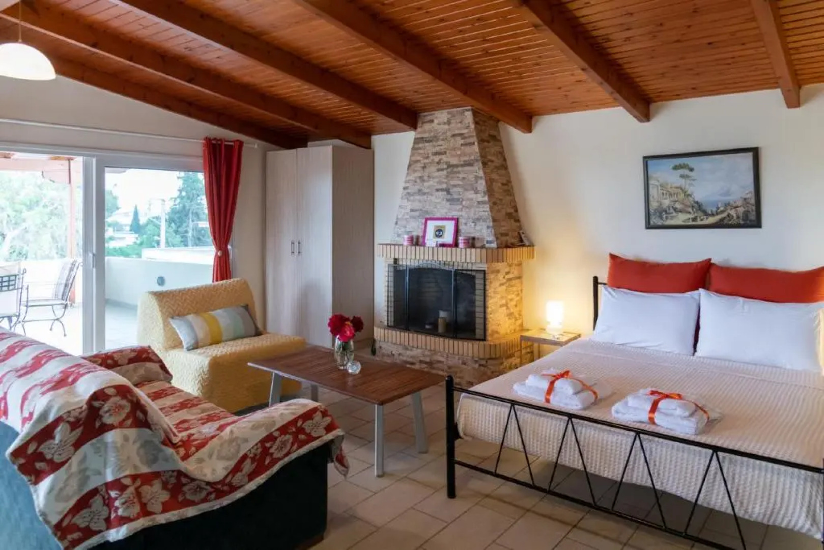 Rose's House (Near Airport)