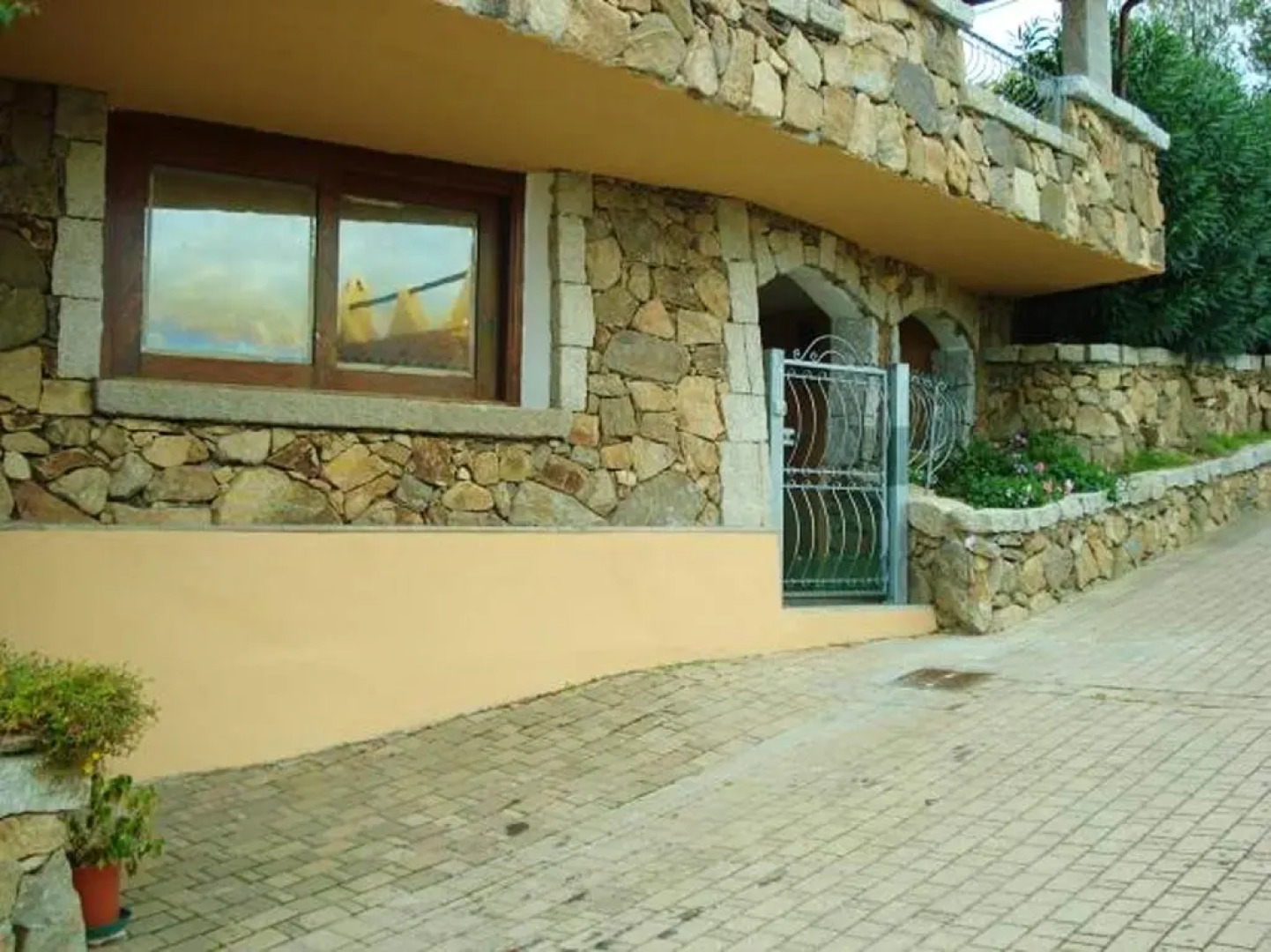 Apartment with 2 bedrooms in Golfo Aranci with wonderful sea view private pool and terrace 200 m from the beach