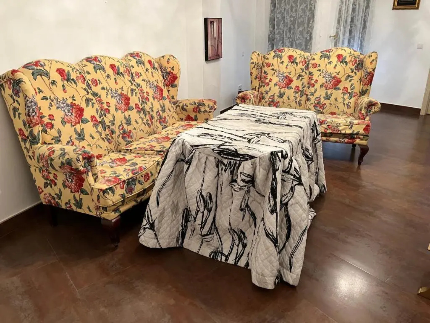 Apartamento en Pleno Centro De Marchena 3 dormitorios 3 baños privados