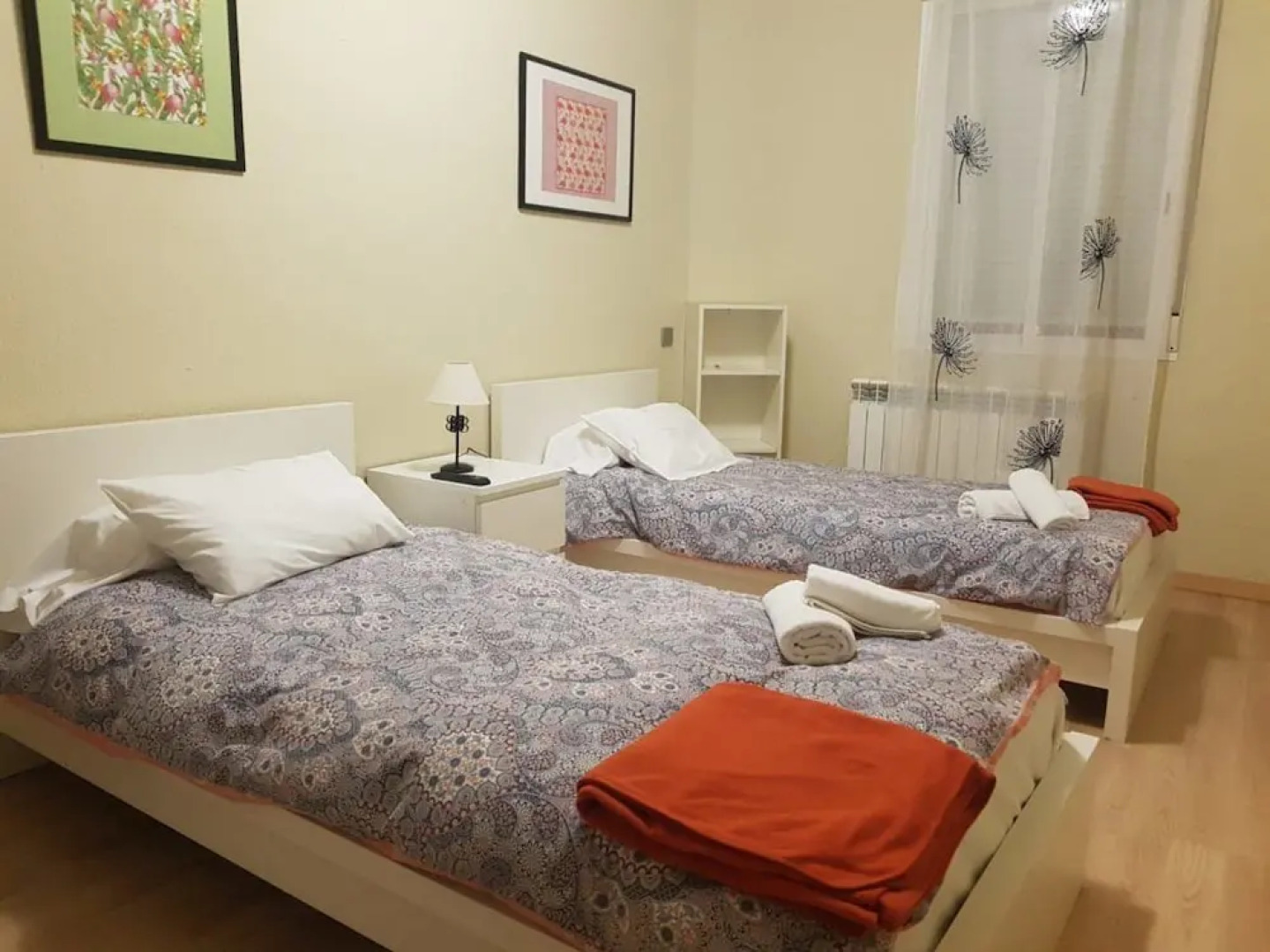 Apartamentos Dos Torres - Varda