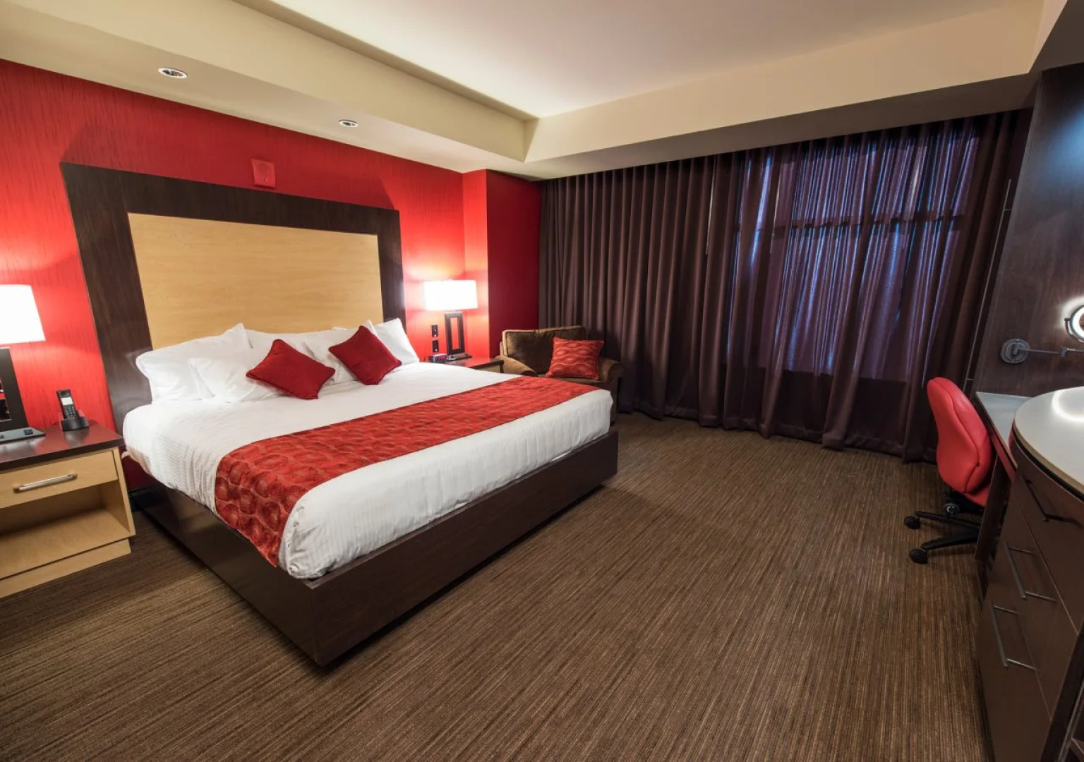 Cherokee Casino & Hotel Roland