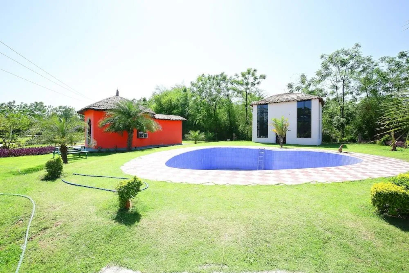 OYO 37196 Whispering Shacks