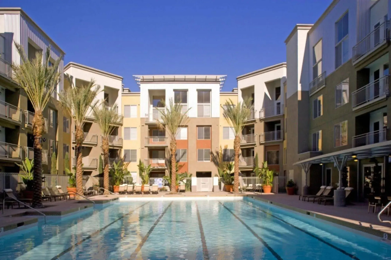 Global Luxury Suites at Main Street