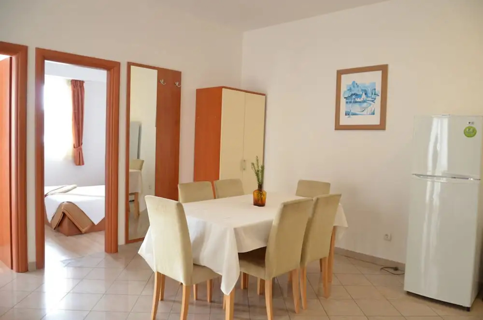 Apartments Pirovcanka