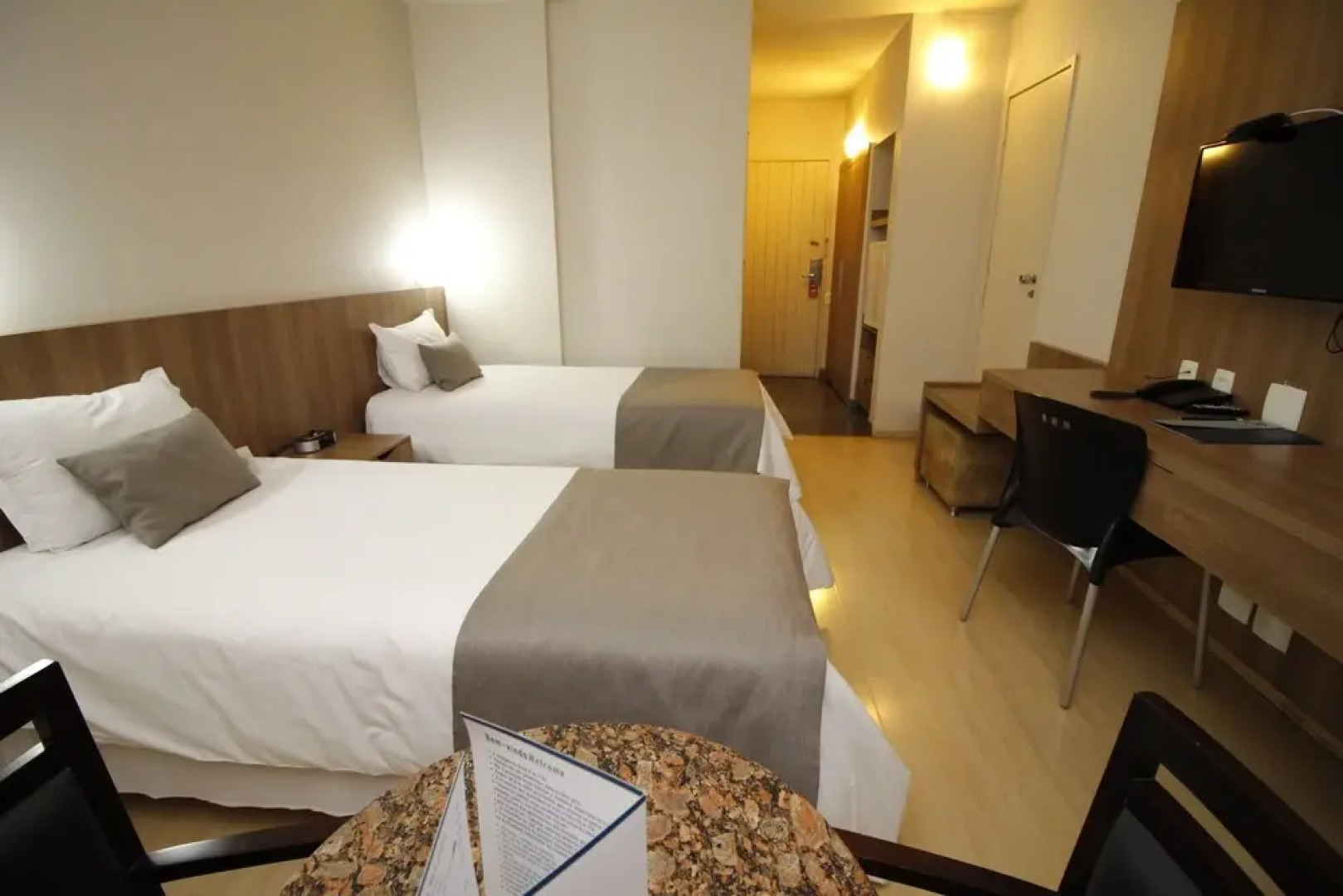 Actuall Convention by Summit Hotels