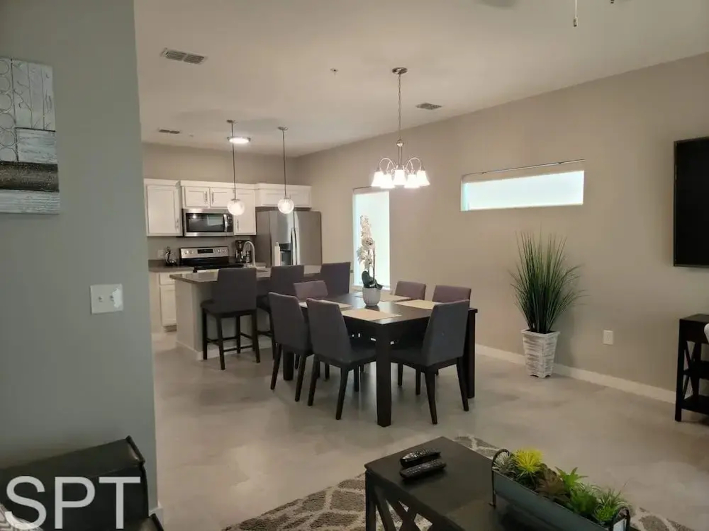 New Waterfront Bungalow Fishermans Paradise 2 Bedroom Home by RedAwning