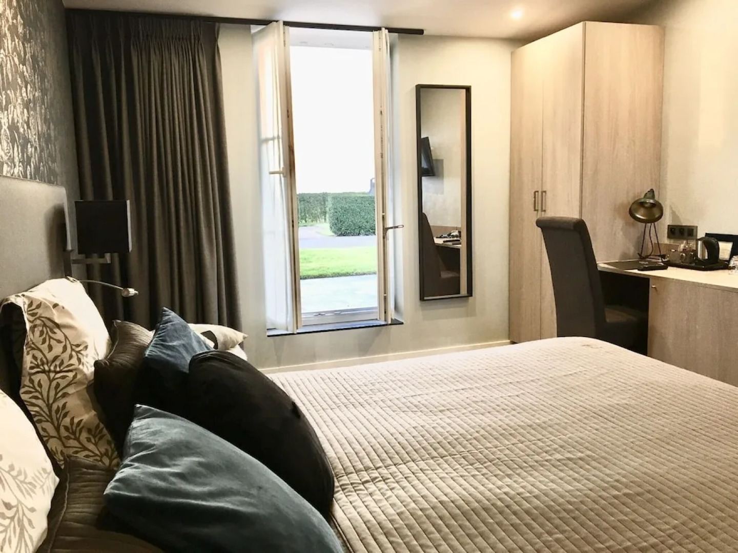 Charmehotel Kruishof LuXus