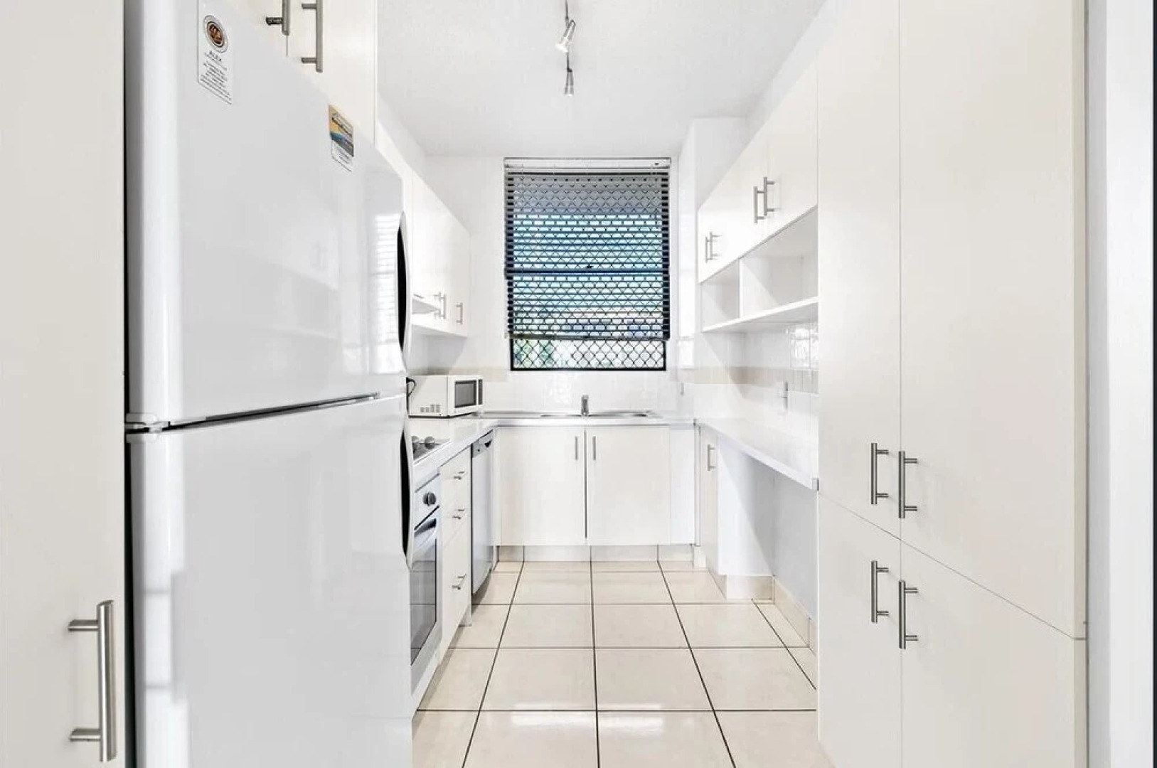 Shandelle Apartments