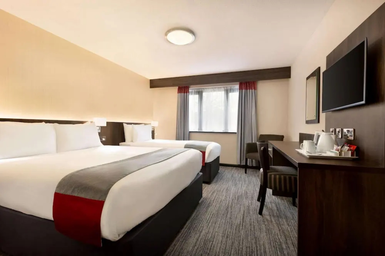 Ramada by Wyndham Bristol West