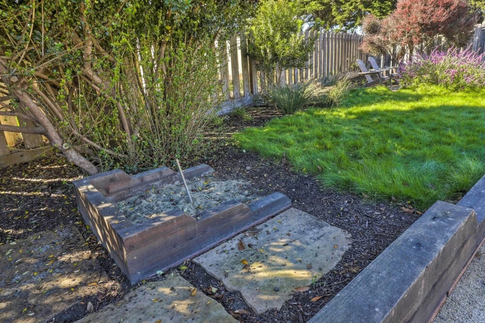 Remodeled Home w/ Spa & Deck: Walk to Dillon Beach