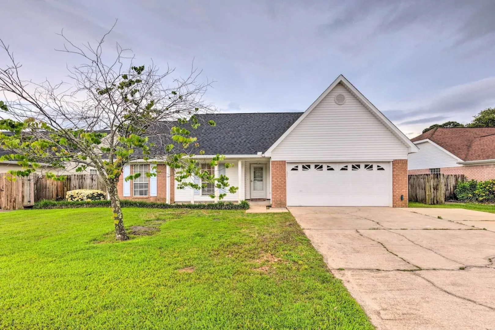 Single-story Home w/ Patio, 5 Mi to Beach!