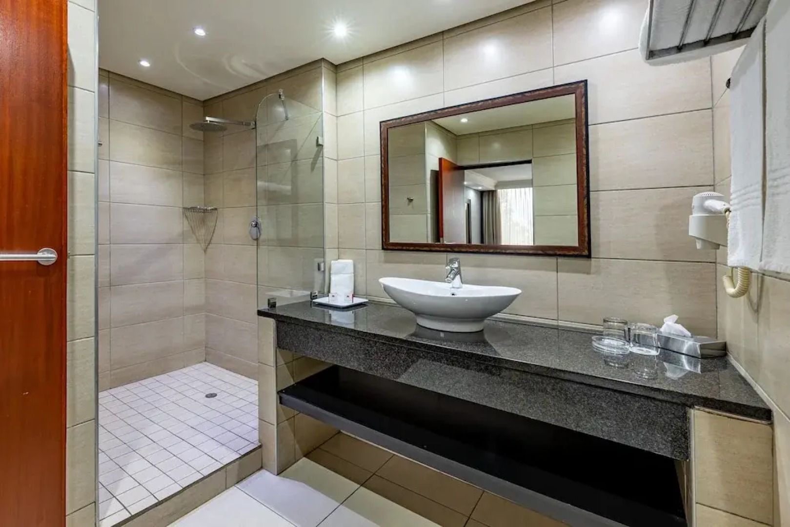 African Sky Hotels - Ermelo Inn