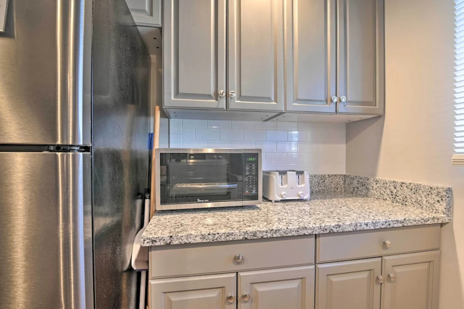 Pawleys Island Condo Retreat w/ Beach Access!