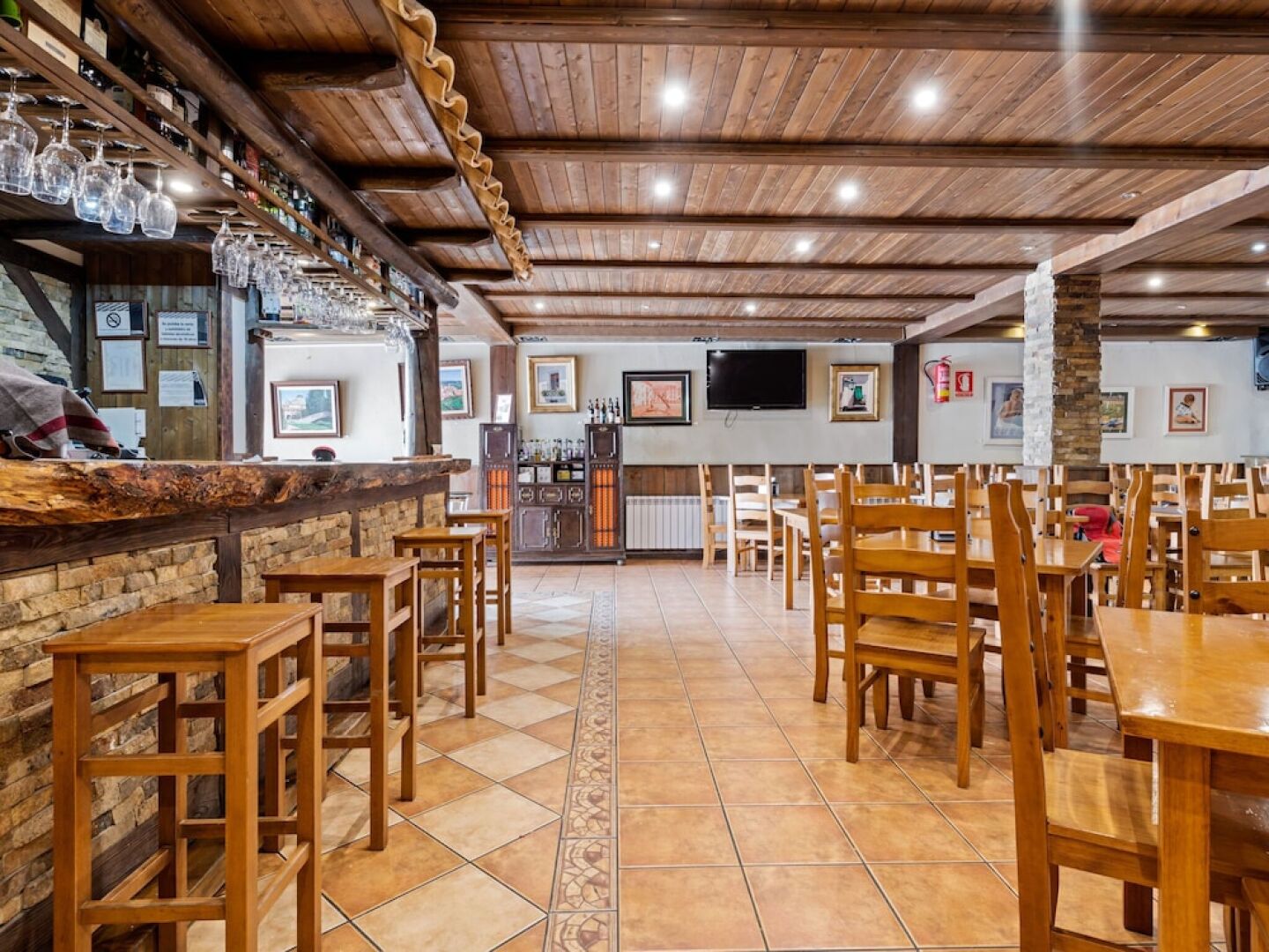 Graceful Apartment in Gudar With Heating