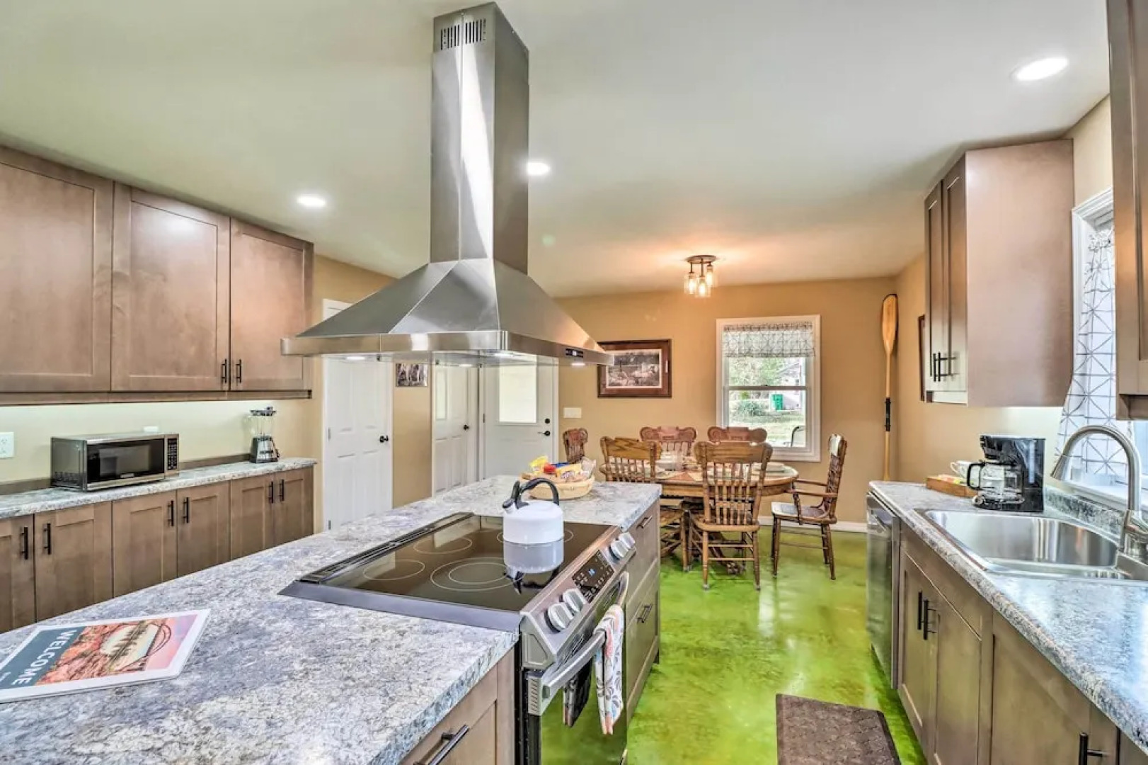 Brand New Cotter Home, Walk to Trout Fishing!