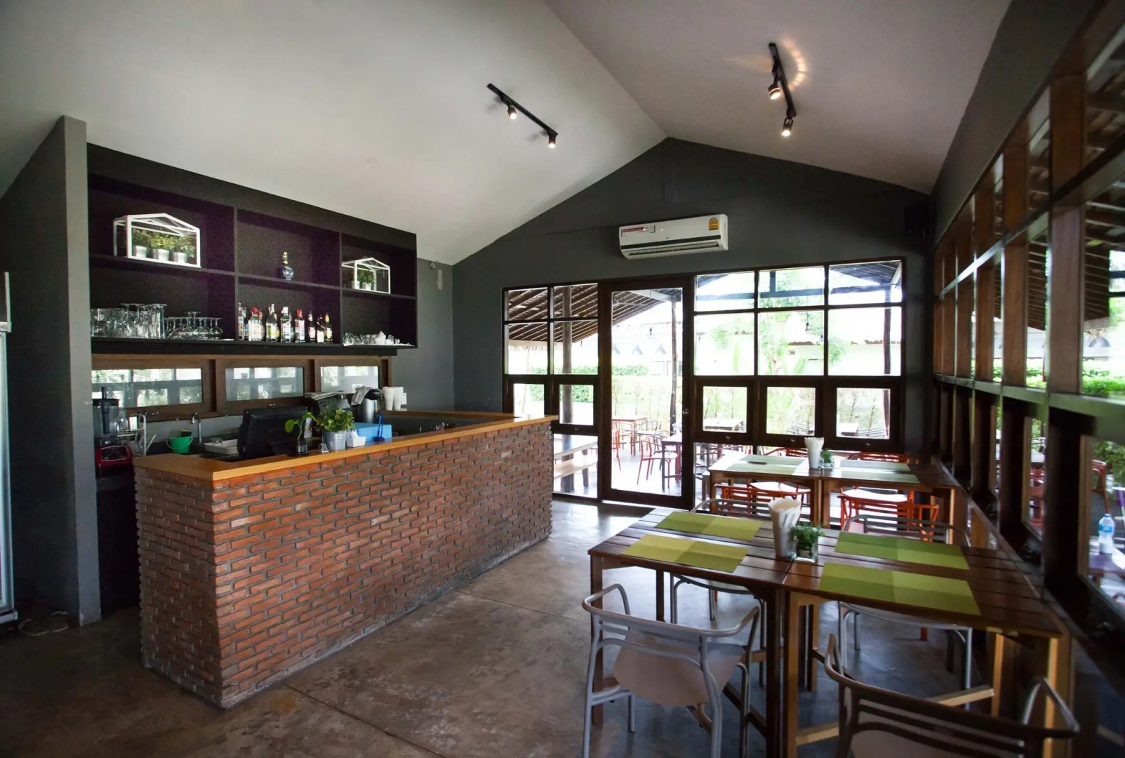 Baan Talay Pool Villa