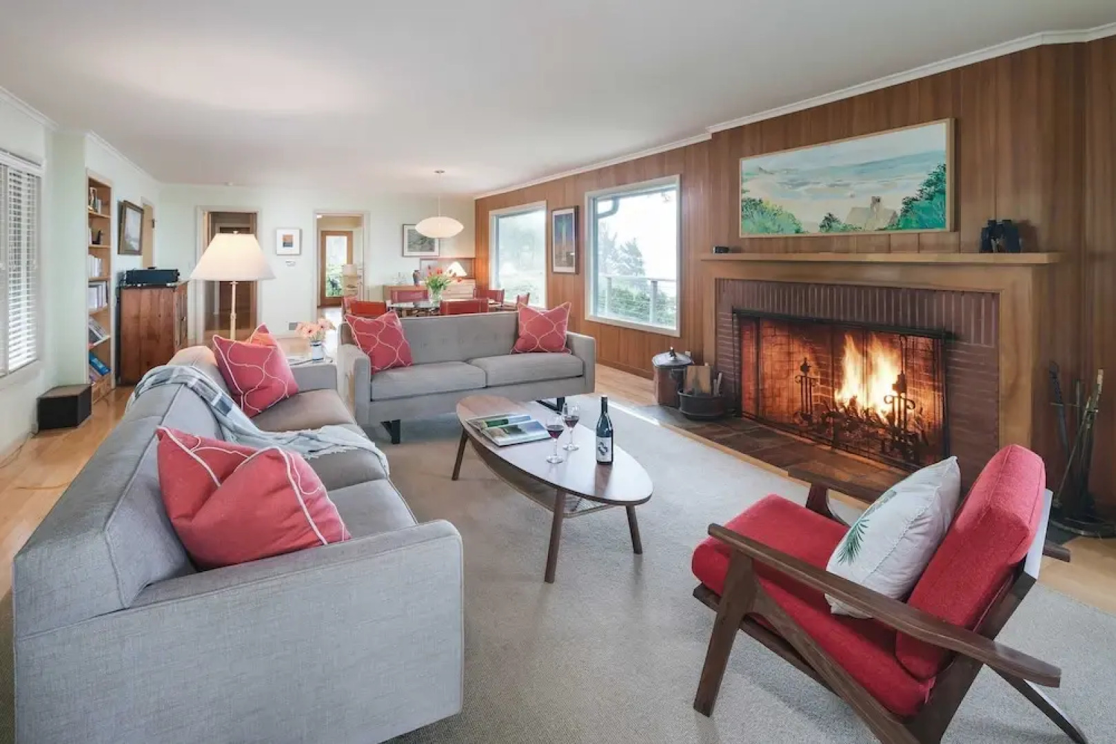 The Purcell House by Avantstay Surrounded in Lush Greenery w/ Large Yard & Ocean Views