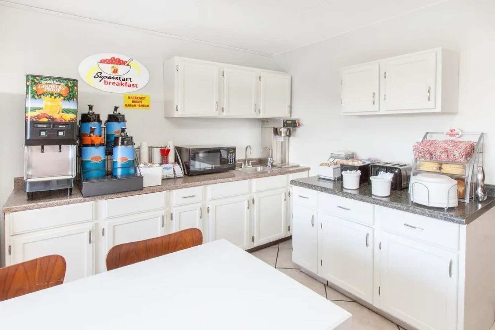 Super 8 Millbury Toledo Perrysburg